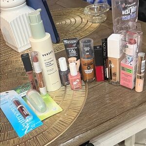 Make up bundle!